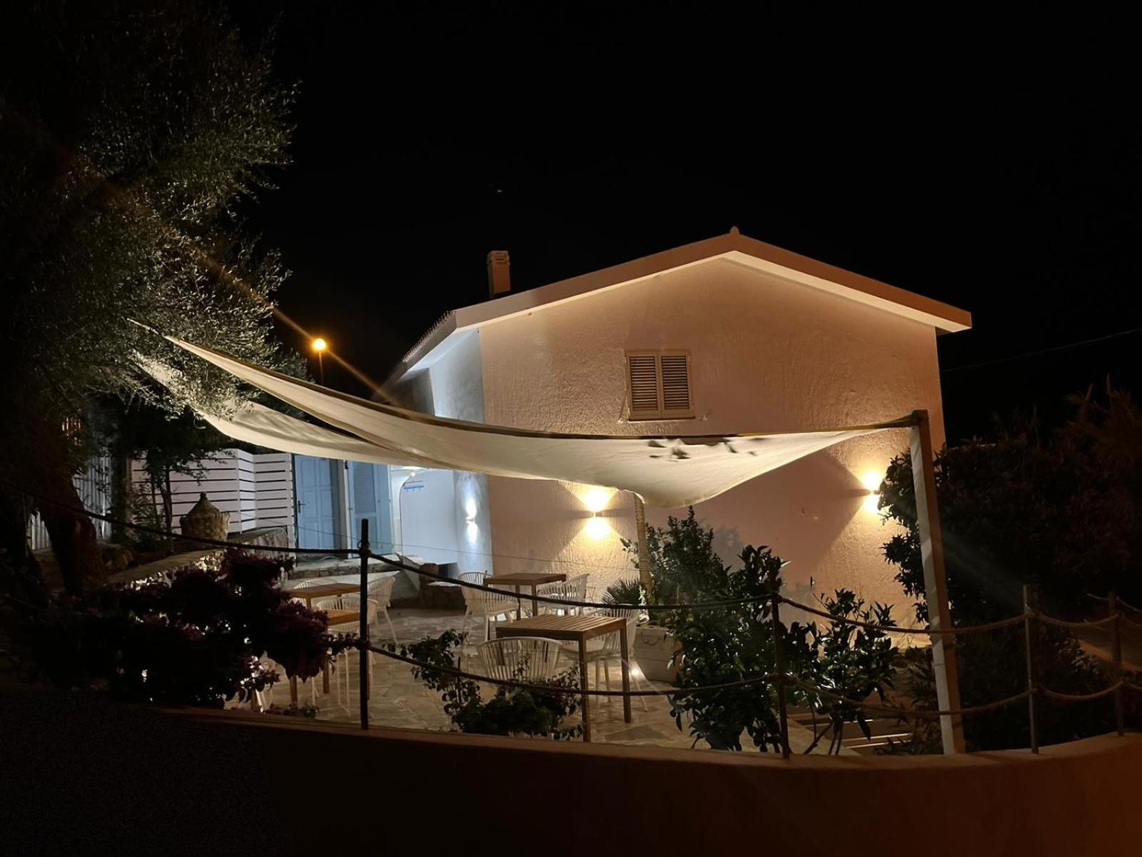 B&B San Gavino San Lorenzo  Buitenkant foto